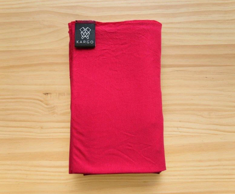 fular elastico rojo