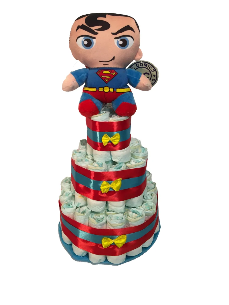 Tarta de pañales Superman
