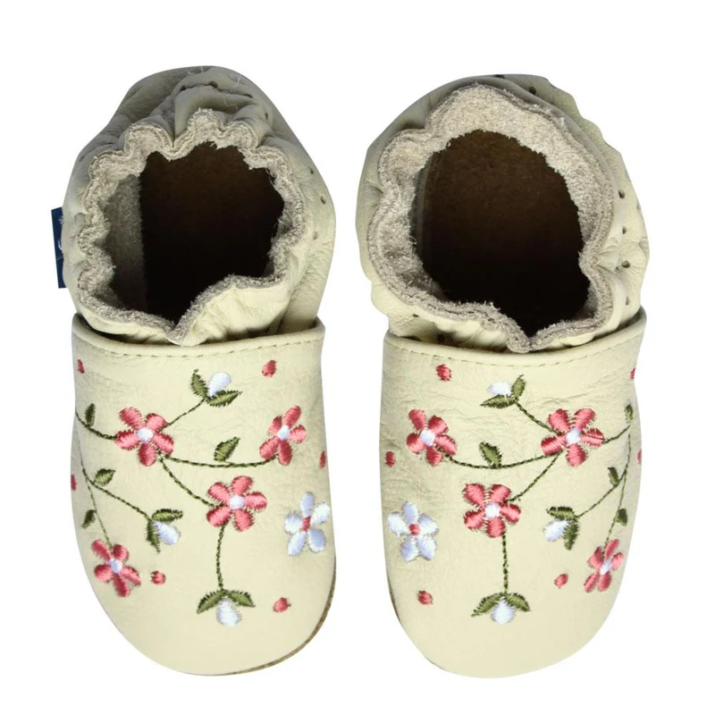 zapato flor beige