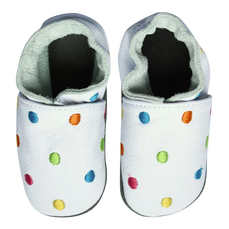 zapato puntos blancos