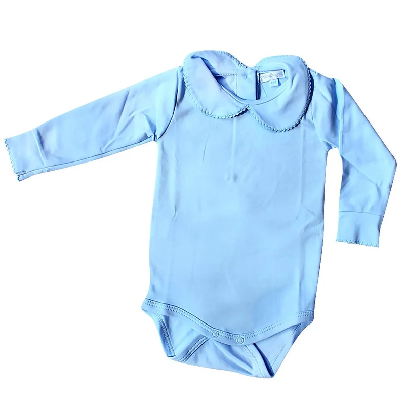 body cuello redondo azul claro