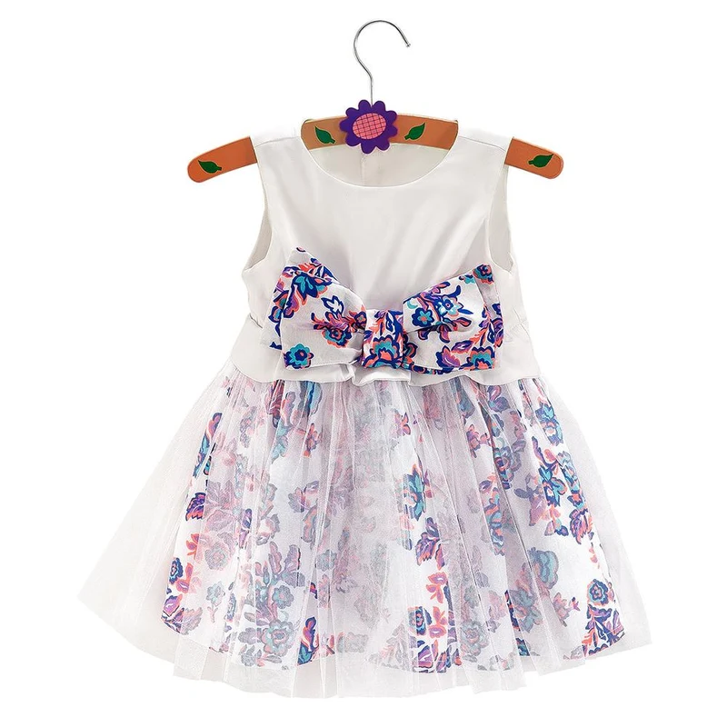 blanco tela estampada y tull