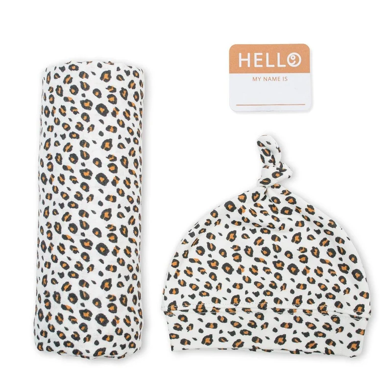 Set bienvenida recién nacido gorro y muselina leopardo Lulujo
