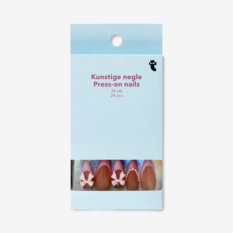 Press on nails - 3D pearls and bows