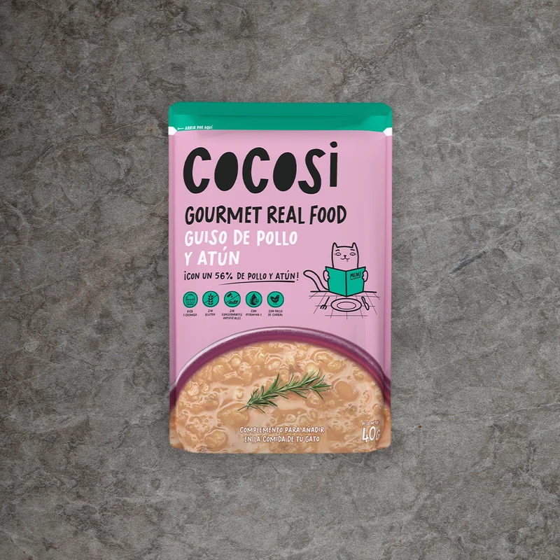 Guiso para gato de pollo y atún