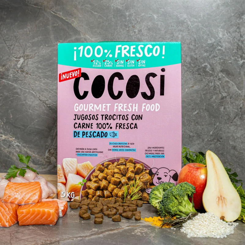 Comida fresca natural para perros sabor pescado
