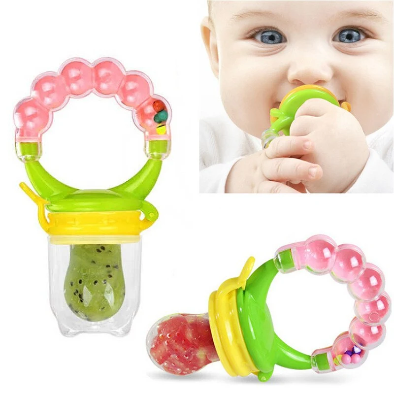 Chupa para la fruta con sonajero