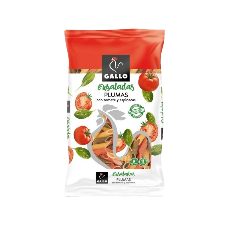 Gallo Plumas con Tomate y Espinacas